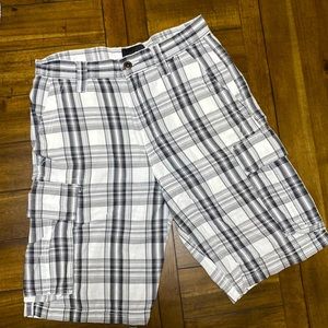 EUC Men’s Hurley Cargo Shorts